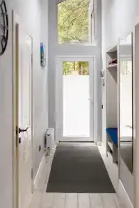 Кавказский двор - 76