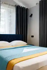 Кавказский двор - 81