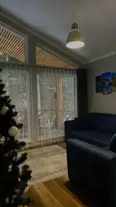 Кавказский двор - 84