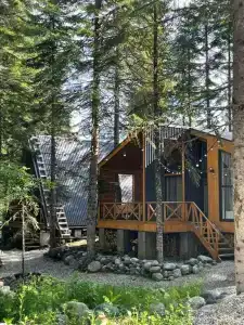 Кавказский двор - 86