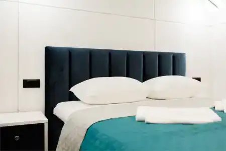 Кавказский двор - 125