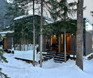 Кавказский двор - 122