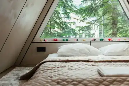 Кавказский двор - 160