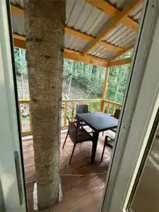 Кавказский двор - 174