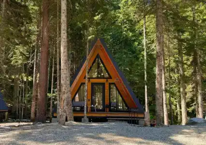 Кавказский двор - 173