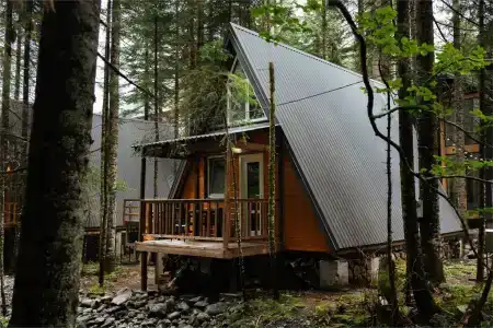 Кавказский двор - 170