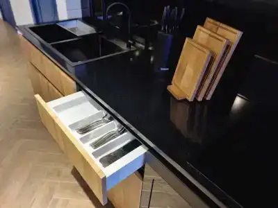 Веда Суар - 37