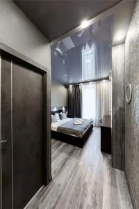 The Royal - 36