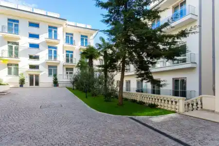 Grand Royal Residences - 463