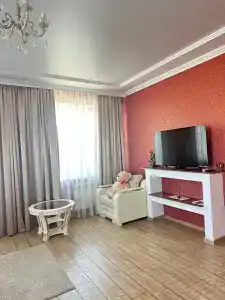 Rich House - 57