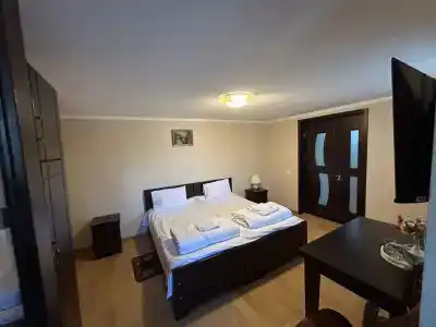 Green Garden Guest House - 8
