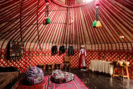 Ak-Sai Travel Karkyra Yurt Camp - 29