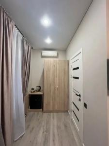 Fan House - 60
