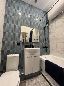 Fan House - 71