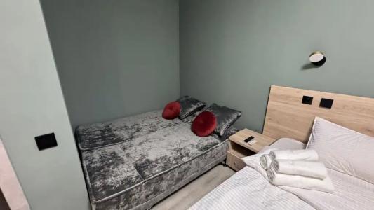 Fan House - 79