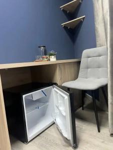 Fan House - 104