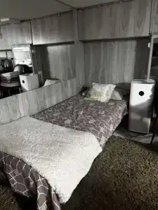 Stefan - 29