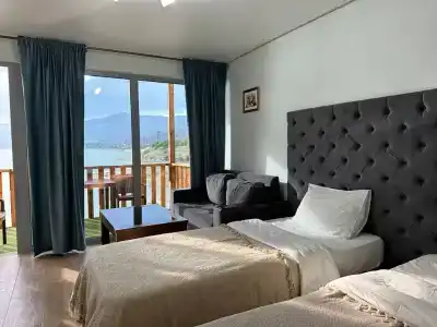 Горное озеро - 87