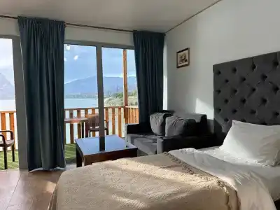 Горное озеро - 112