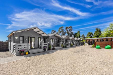 Grey House - 54