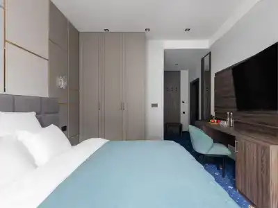 Cosmos Selection Dombay Diamond - 17