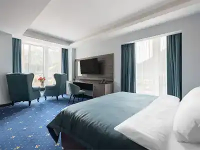 Cosmos Selection Dombay Diamond - 21