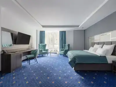 Cosmos Selection Dombay Diamond - 20