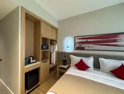 Ramada Plaza by Wyndham - 15