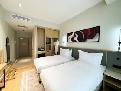 Ramada Plaza by Wyndham - 31