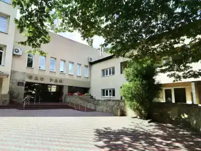 Академическая - 25