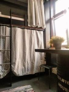 Tolstoy Art House - 17