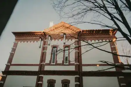 Tolstoy Art House - 43