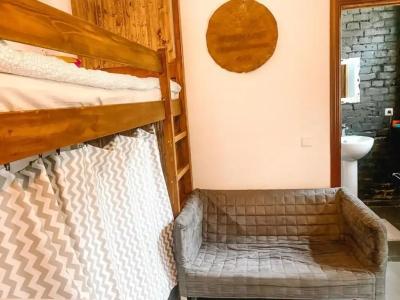Tolstoy Art House - 49