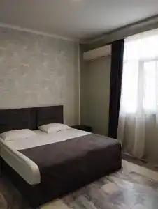 Corner - 13