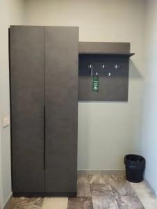 Corner - 18