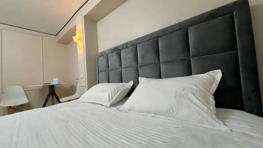 Meridian - 19