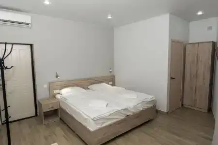 Sandro Palace Guest house - 1