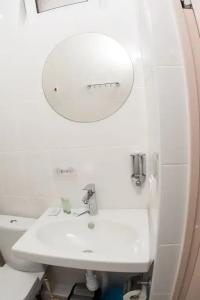 Sandro Palace Guest house - 15