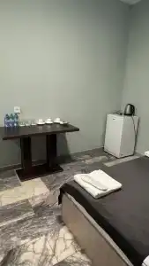 Corner - 33