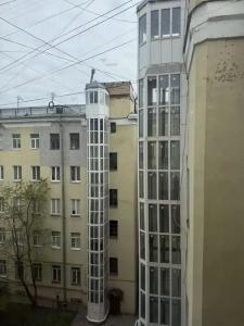 Ветка на Большой Московской - 112