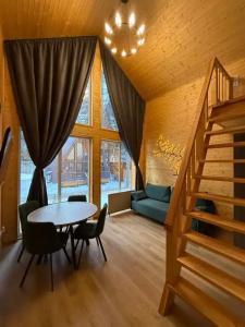 Место под соснами - 67