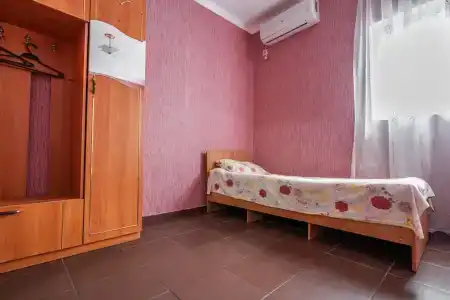 Ема - 74