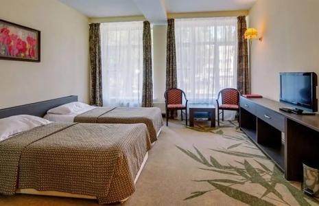 Яхонты - 60