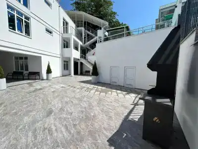 White House - 223