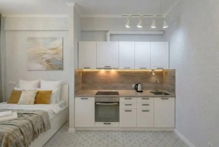 Metro Apartments - 369