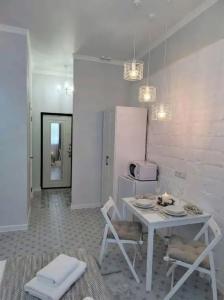 Metro Apartments - 371