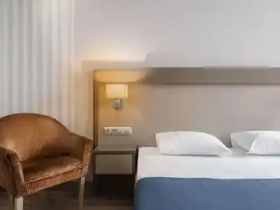 KA Royal Hotel - 82