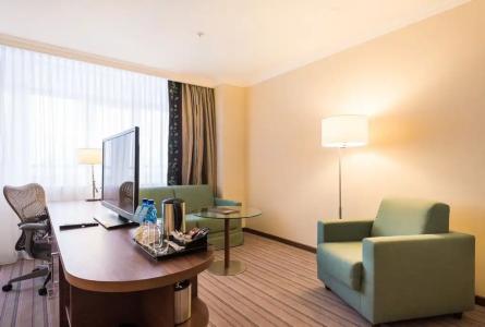 Hilton Garden Inn - 26