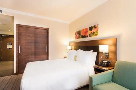 Hilton Garden Inn - 33