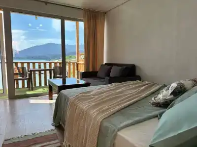 Горное озеро - 185